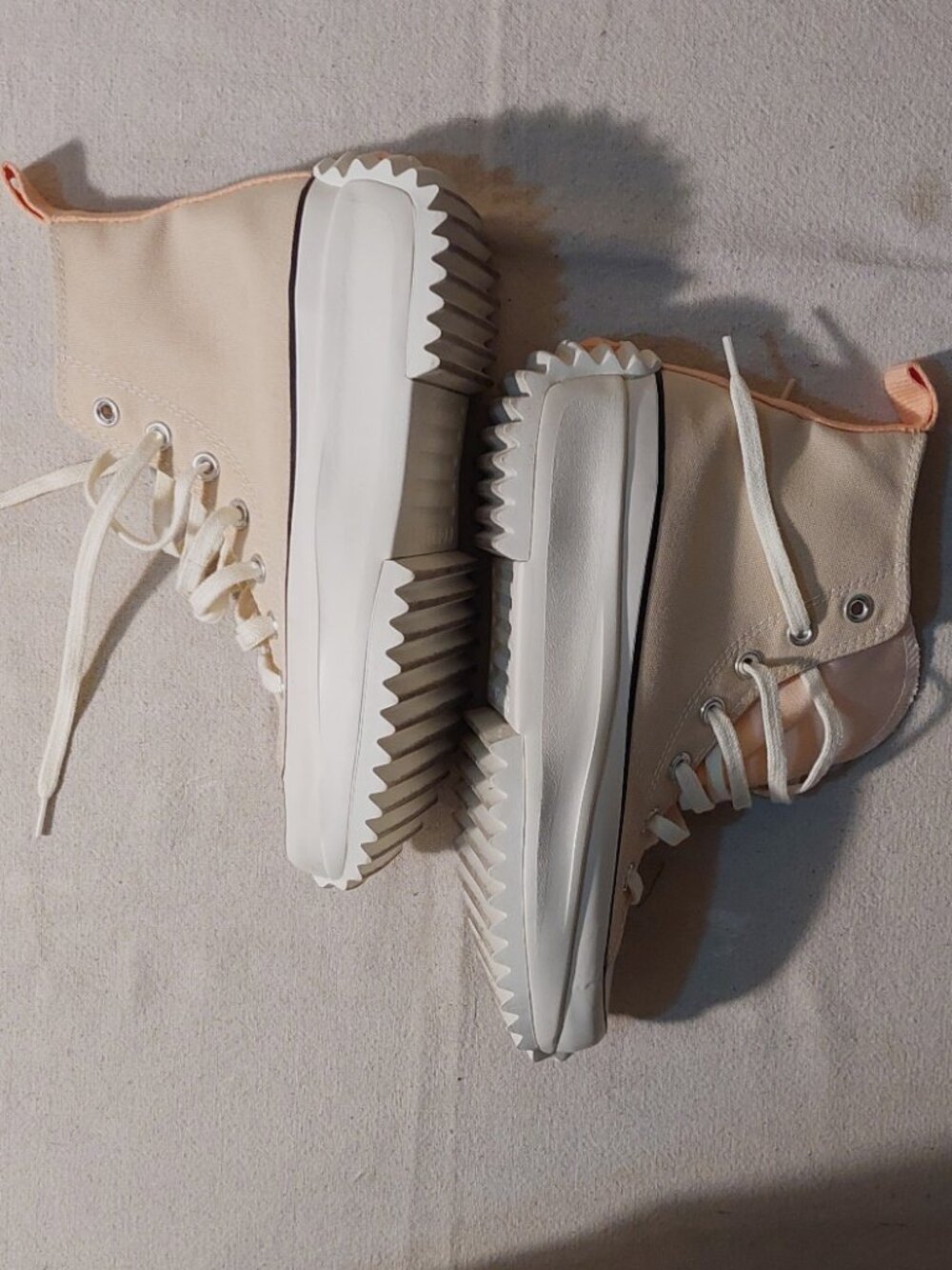 Converse 2-Tone Tan/Pink Run Star Hike Hi Canvas Platform Sole Size: 7.5 - Picture 6 of 12